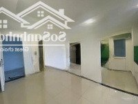 Cho Thuê Ch Lavita Garden Ngay Trạm Ga Metrodiện Tích69M2 View Landmard 81 Ở Ngay 8, 5 Triệu Liên Hệ: 0919860092