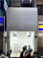 Chỉ 55 Triệu, Ngay Vạn Hạnh Mall- Cho Thuê Nhà Mặt Tiền Đường Sư Vạn Hạnh, P12, Quận 10. 5 Tầng