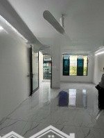 Cho Thuê Phòng Tại Mỗ Lao, Diện Tích 40M2/Tầng, Có Thang Máy, Điều Hòa, Phòng Mới