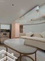 Chính Chủ Cần Bán Căn 2 Phòng Ngủchung Cư C - Sky View Full Sổ Hồng Giá Tốt 2,3 Tỷ Có Nội Thất
