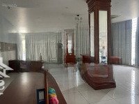 Cho Thuê Nhà Lầu 1 Trệt 3 Lầu Có Thang Máy Mặt Tiền Đường Phạm Ngọc Thạch Phường Hiệp Thành