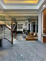 Bán Gấp Nhà Trả Nợ Đường Hà Huy Giáp, 51,6M2, Nhà 3 Tầng Giá Bán 3 Tỷ 450 Triệu, Sổ Hồng Riêng