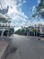 Bán Nhà 2 Mặt Tiền Bình Phú Kế Bên Công Viên Bình Phú,Diện Tích25M X 26M (630M2), Giá Bán 110 Tỷ Thươnglượng