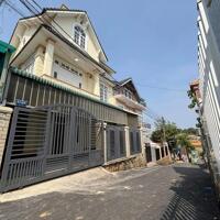 Đất Nguyễn Công Trứ (Ngã 5 Đại Học) - Giá: 10 tỷ