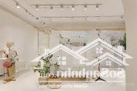 Cho Thuê Nhà Mặt Phố Trần Duy Hưng ,Dt Tổng 200M X 2 Tầng ,Mt 9M ,Vị Trí Siêu Đẹp