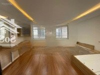 Nguyên Căn Đội Cấn 80M2X5T Mt6M Ngõ Rộng, Oto Vào Tận Nhà, Đỗ Cửa Thoải Mái, Full Đh Các Phòng 25 Triệu