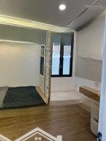 Cho Thuê Nhà Nguyên Căn Đường 8M Phạm Văn Bạch 3 Lầu, 4X14M, 2L, Sân Thượng ,Giá 15 Triệu/Thg