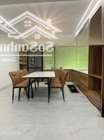 Cho Thuê Nhà Nguyên Căn Đường 8M Phạm Văn Bạch 3 Lầu, 4X14M, 2L, Sân Thượng ,Giá 15 Triệu/Thg