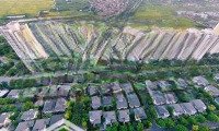 Bán Căn 83M2 Nội Thất Cơ Bản View Vườn Tùng Giá Bán 3Ty550 Bao Phí Sang Tên Liên Hệ: 0868683386