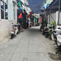 Cần bán nhà 3 tầng kiệt oto Trần Cao Vân TT TP, giá chỉ nhỉnh hơn 3 tỷ.