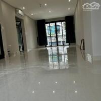Chính chủ cho thuê nhà mặt ngõ 180 Hoàng Quốc Việt 50m2x6t giá 28tr.LH 0888486262.