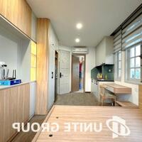 Cho thuê căn hộ ban công, Q10 || đường Trần Thiện Chánh || gần Công Viên, Vạn Hạnh Mall, Việt Nam Quốc Tự
