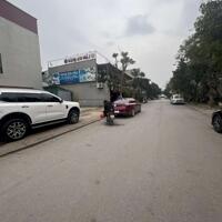 Lô góc khu 31ha, đường rộng 13m có vỉa hè, kinh doanh tốt. LH: 0379483926