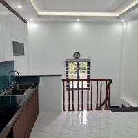 Bán nhà phố Vân Canh, Hoài Đức. Đơn lập 42m2 xây 5 tầng. Mặt phố trục chính kinh doanh TỐT