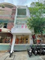 Căn Hiếm 75 Triệu! Cho Thuê Nhà Mặt Tiền Kd Vip Võ Văn Tần, P5, Quận 3- Đoạn 2 Chiều, 4.5X18M, 5 Tầng