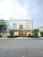 Ngộp Bank! Bán Biệt Thự Hồ Bơi Mặt Tiền Ngay Quốc Hương, Q. 2 - 8X27M, 4 Tầng, Hđt 70 Triệu - 34 Tỷ