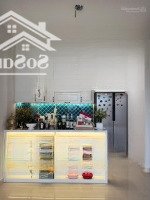 Chính Chủ Thiện Chí Bán 2 Phòng Ngủ76M2 5.6Ty View Sông -Sẵn Hợp Đồng Thuê( Giá Tốt) Cam Kết Giá Thật