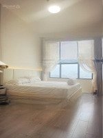 Chính Chủ Thiện Chí Bán 2 Phòng Ngủ76M2 5.6Ty View Sông -Sẵn Hợp Đồng Thuê( Giá Tốt) Cam Kết Giá Thật