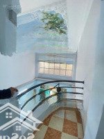 1 Đời Chủ Xe Hơi Thông Dương Bá Trạc 4 Tầng P2 Q8