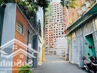 Bán Nhàhẽm Xe Hơi92M2 (5*18M) Đường Tây Hòa, Ngay Ngã 4 Mk Cách Ga Metro 600M. Đất Ở Hiện Hữu, Hệ Số 3.0
