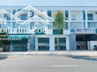 Nhà Phố Trục Chính Kđt Tây Bắc, Gần Bến Cảng Rạch Giá - Phú Quốc - 0832.22.88.00 Tiến