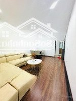 Hoa Lệ Trung Tâm Hà Nội, Nhà Tập Thể A4, Ngã Tư Sở, Diện Tích 21/60M, Tầng 3, 2.05 Tỷ