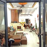 Bán nhà Tôn Đức Thắng 40m2 cách mặt ngõ 15m vị trí đẹp 5.6 tỷ