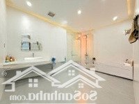 Bán Nhà 122.9M2 Mặt Đường Hồ Sen Có Dòng Tiền 50 Triệu Hàng Tháng