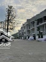 Cần Bán Biệt Thự Song Lập Monaco View Trọn Đà Đạt Trên Đồi Hạ Long, Giá Chỉ 8Tỷx, X Tiểu Học