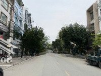 Cần Bán Nhà Mặt Phố Trạm Cổ Linh Long Biên Hà Nội.