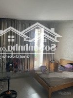 Nhà Mặt Tiền Lạc Long Quân 5 Tầng Btct, Có Thang Máy, Phù Hợp Nhiều Công Năng, Giá Chỉ 19.5 Tỷ