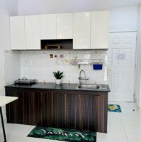 Cho thuê căn hộ ban công, Q10 || đường Điện Biên Phủ || gần Vòng Xoay Dân Chủ, toà nhà Viettel, Bệnh viện Bình Dân
