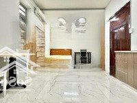 Siêu Phẩm Studio Full Nội Thất Sát Cầu Nguyễn Văn Cừ - Hàng Cực Ngon Siêu Hiếm