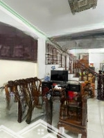 Bán Nhanh Trong 5 Ngày Giá Hạt Dẻ. Nhà Trệt- 2 Lầu Sát Vincom Dĩ An. Diện Tích: 70M2. Giá Bán 5.3 Tỷ Tl