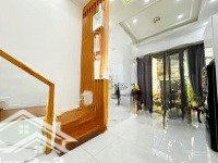 Ngay Xa Lộ Hà Nội, Ngã Tư Thủ Đức - Nhà 126M2* 3 Tầng, Mặt Tiền Đường, Trung Tâm Hiệp Phú, Q9