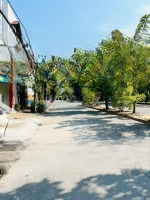 Siêu Hiếm ! Bán Nhà 1 Trệt 3 Lầu,Mặt Tiềnđường 49 Lộ Giới 30M, Kdc 10Ha, Bình Trưng Đông.diện Tích100M2 5X20