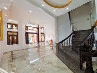 Biệt Thự Khu Compound Đường Số - Trần Não Giá Tốt Nhất,Diện Tích10X20M, 2 Tầng Áp Mái. Giá Bán 32 Ty