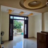 Cho Thuê Nhà 3 Tầng Khu Bàn Cờ Mặt Tiền Nhị Hà  120m2,Giá 20Tr/ Tháng