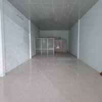 ⭐ CHO THUÊ KHO XƯỞNG MẶT TIỀN ĐƯỜNG VÕ CHÍ CÔNG, HÒA XUÂN ⭐   Gần Cầu Nguyễn Tri Phương – Vị trí thuận lợi, dễ dàng di chuyển.  Diện tích: 277.5m² (Ngang 15m × Dài 18.5m)
