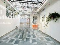 Bán Nhà Phố Yên Lạc - Hai Bà Trưng, Ô Tô, Gần Phố, Nội Thất Xịn, 43M2 X 4 Tầng,Mặt Tiền4.3M, 10.8 Tỷ