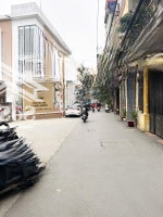 Bán Nhà Láng Hạ - Vị Trí Đẹp Trung Tâm Đống Đa - Lô Góc - Ngõ Thông Kinh Doanh Đỉnh - 49M2 - 12 Tỷ