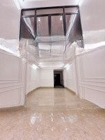 Chính Chủ Bán Nhà Lô Góc Tả Thanh Oai Thanh Trì Hà Nội. Diện Tích: 40M2. 5 Tầng. Mặt Tiền: 5M. Giá Bán 5,5Tỷ.