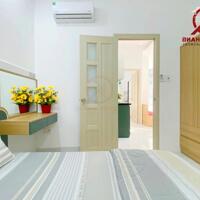 Căn 2 Phòng Ngủ Tách Bếp Máy Giặt Riêng Cửa Sổ Trời Rực Nắng Gần Công Viên Gia Định Tân Bình