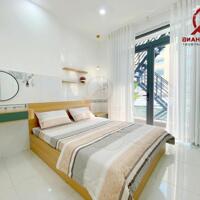 Căn 2 Phòng Ngủ Tách Bếp Máy Giặt Riêng Cửa Sổ Trời Rực Nắng Gần Công Viên Gia Định Tân Bình