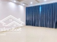 Nhà Mặt Đường Hoàng Ngọc Phách Gốc Dân Xây