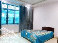 Nhà Mặt Đường Hoàng Ngọc Phách Gốc Dân Xây