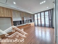 Đàm Quang Trung. Đối Diện St Aeon Mall Long Biên. 30M Ra Mặt Phố, Thang Máy 450Kg, Full Nội Thất.