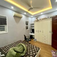 PHỐ THANH NHÀN, QUẬN HAI BÀ TRƯNG, HIẾM ĐƯỜNG  Ô TÔ TRÁNH KINH DOANH SẦM UẤT 47M2,4 TẦNG, GIÁ RẺ.