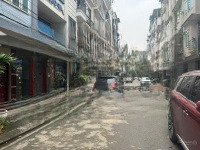 Bán Nhà Trung Tâm Phú Diễn Ô Tô Tránh 40M, 3 Tầng, 9 Tỷ 2