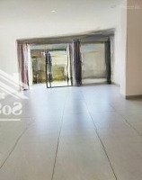 Cho Thuê Nhà Phố Liền Kề Ở Trong Khu Standard Tân Uyên, Bình Dương